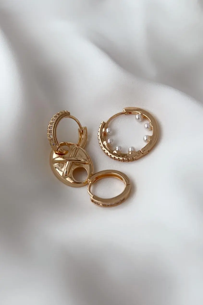 Ancre Özel Seri Küpe Kombini