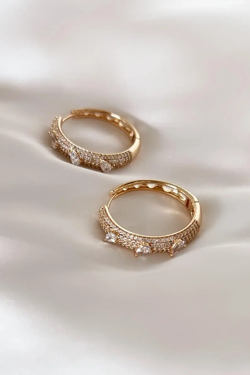 Antorcha Özel Seri Küpe