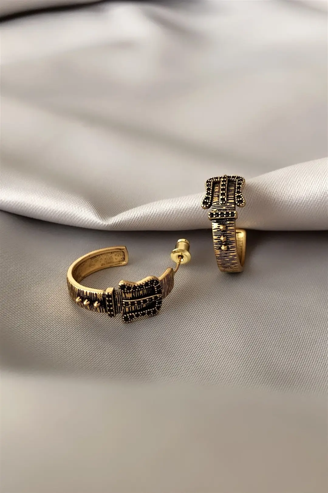 Authentic Özel Seri Küpe