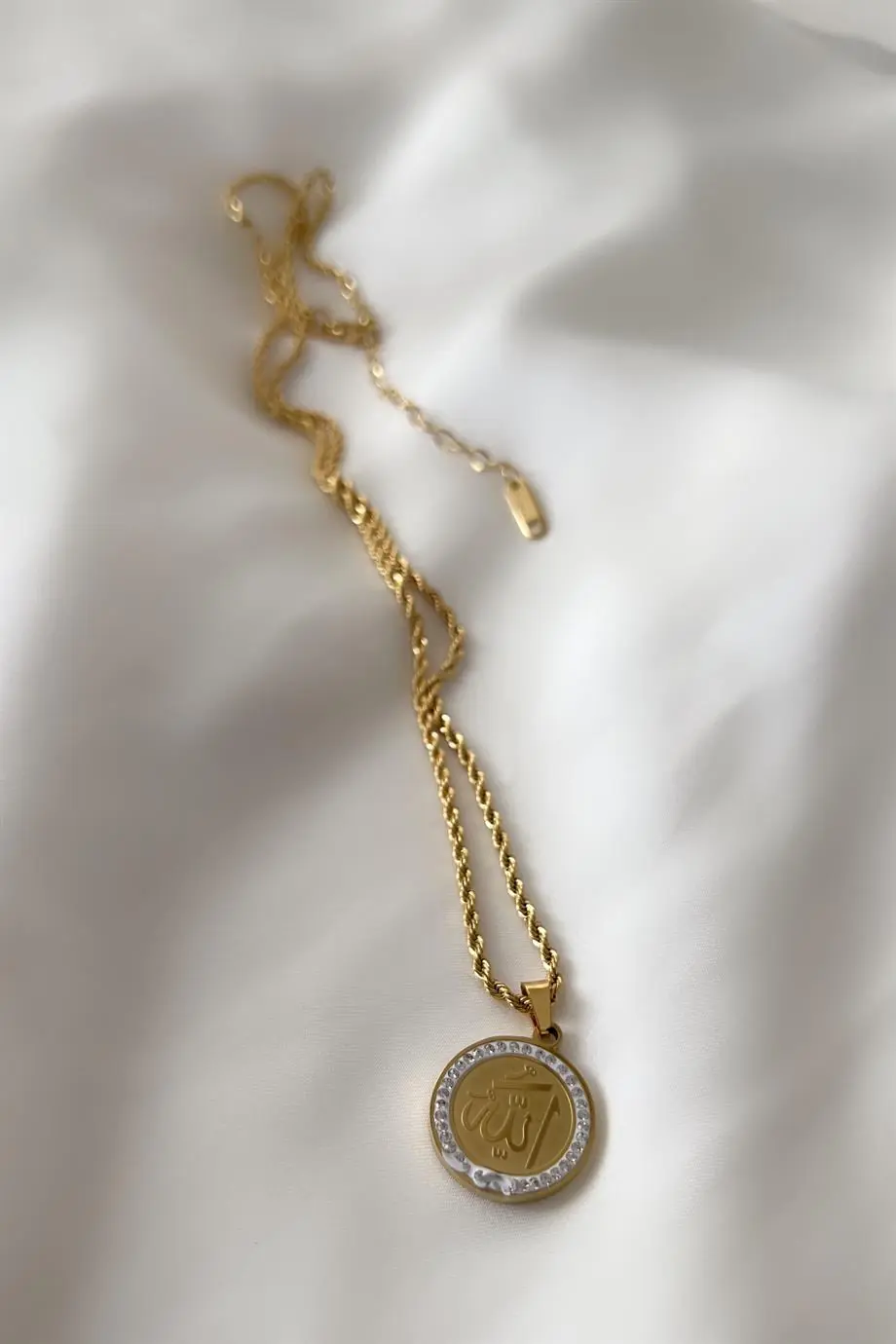 Allah Yazılı Çelik Kolye