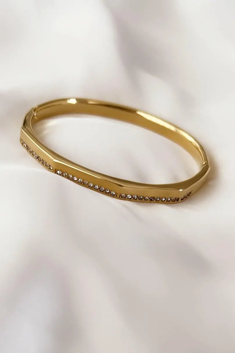 Angular Çelik Bileklik