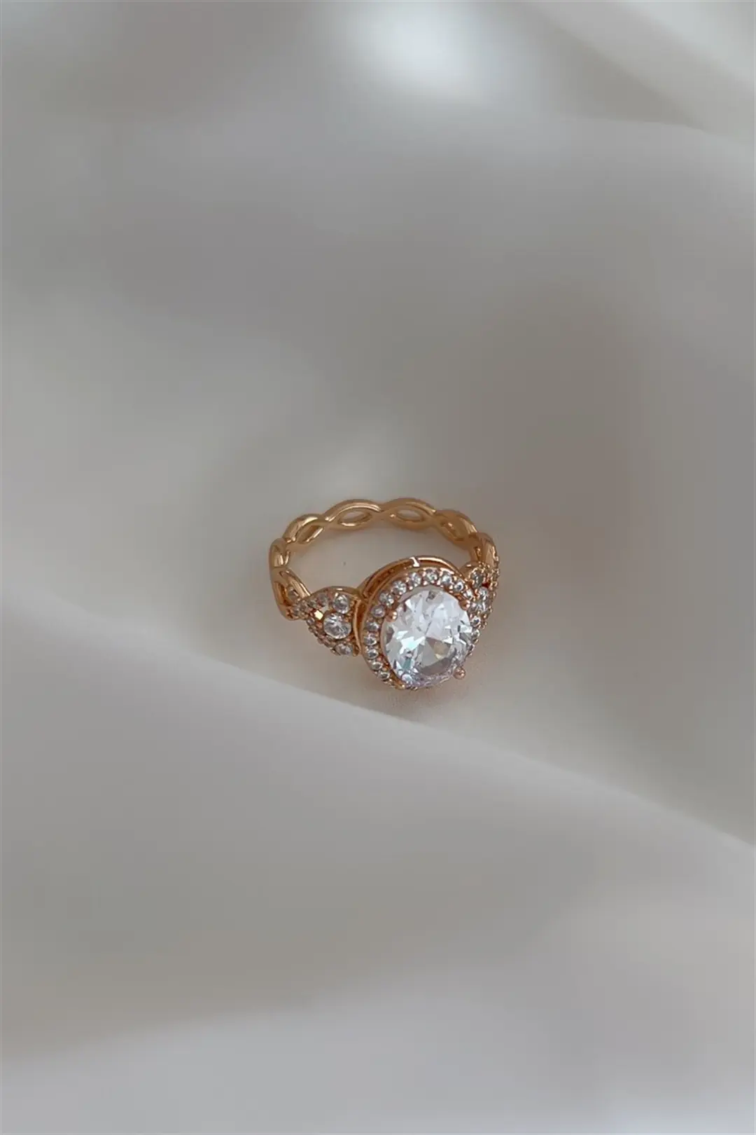 Attractive Özel Seri Yüzük