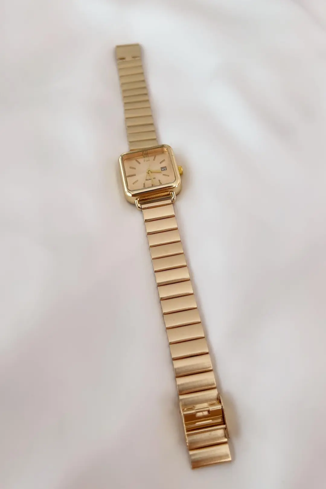 Berg Çelik Kasa Saat