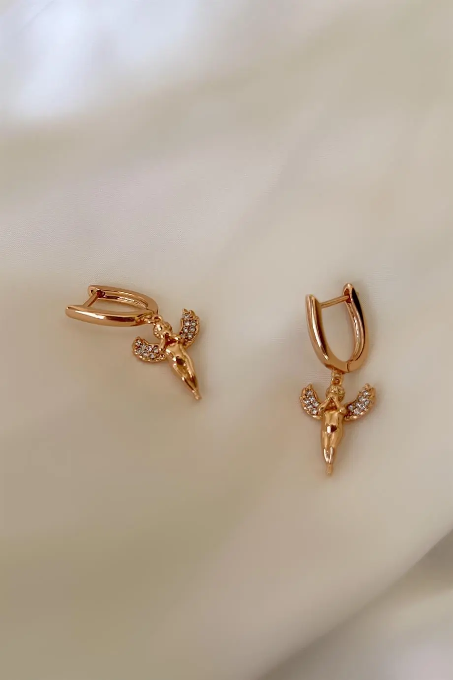 Angel Özel Seri Küpe