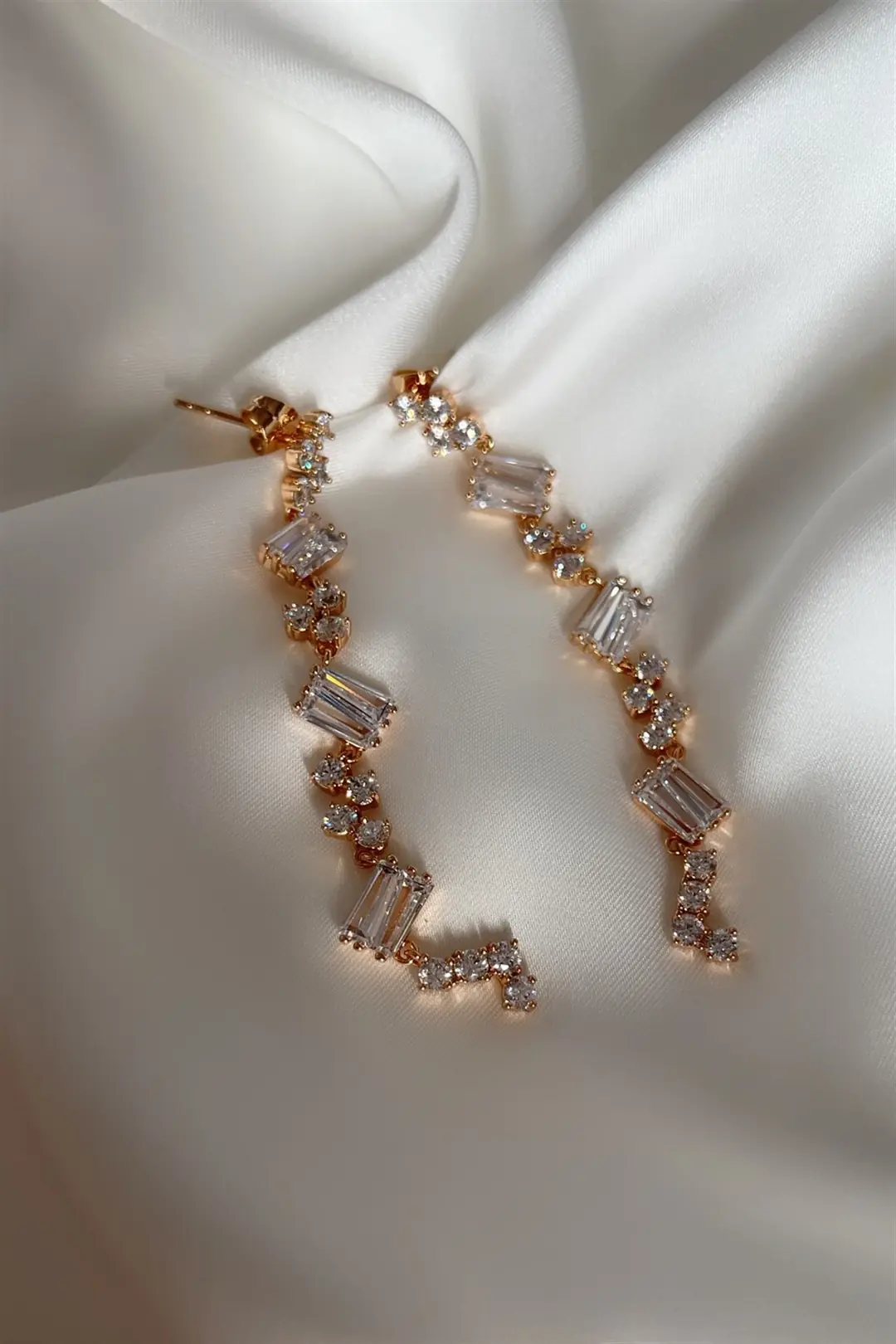 Baguette Zircon Özel Seri Küpe