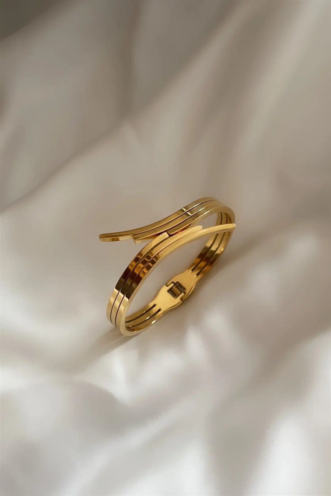 Alys Lines Çelik Kelepçe Bileklik