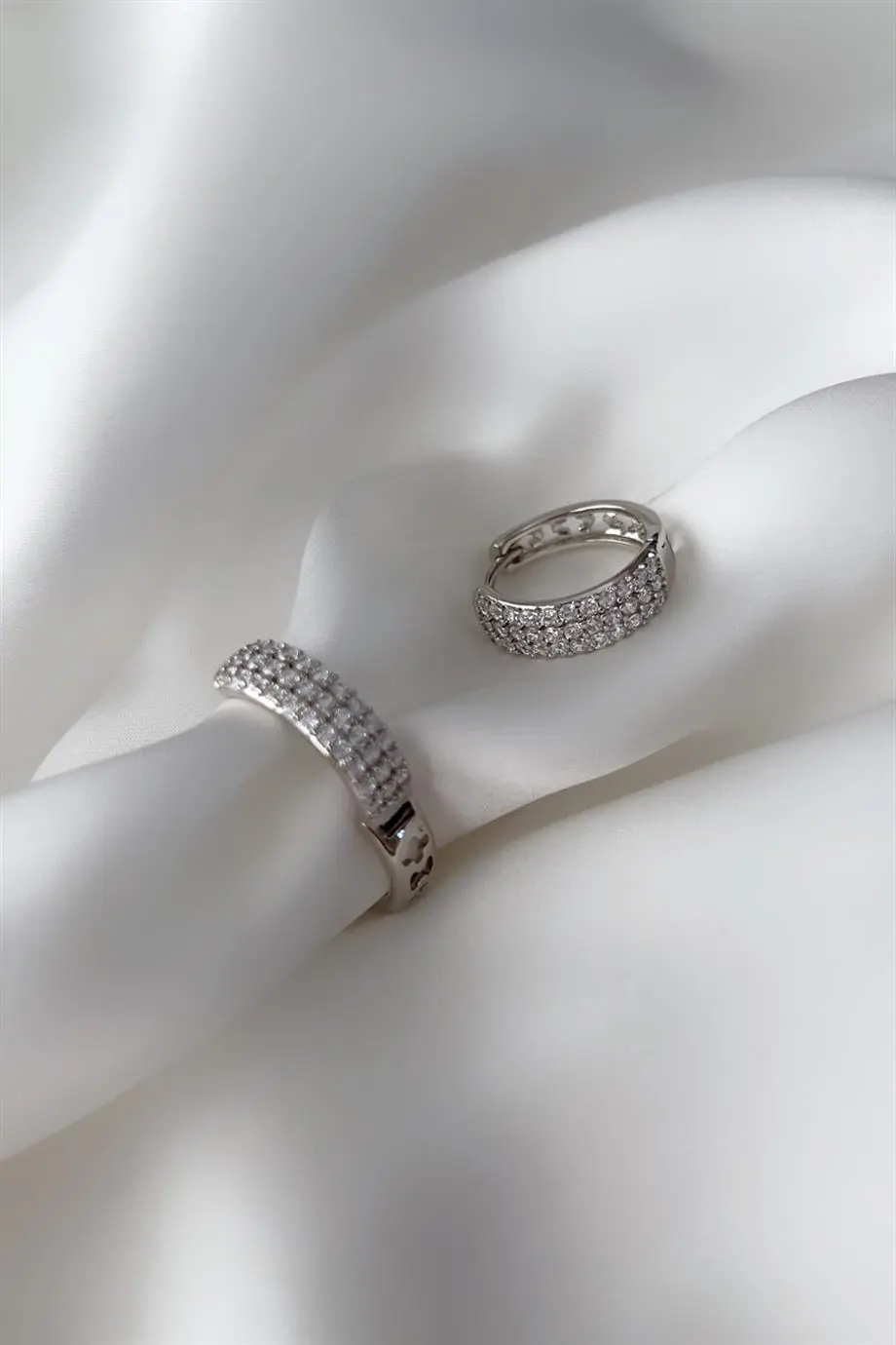 Autostrada Özel Seri Küpe