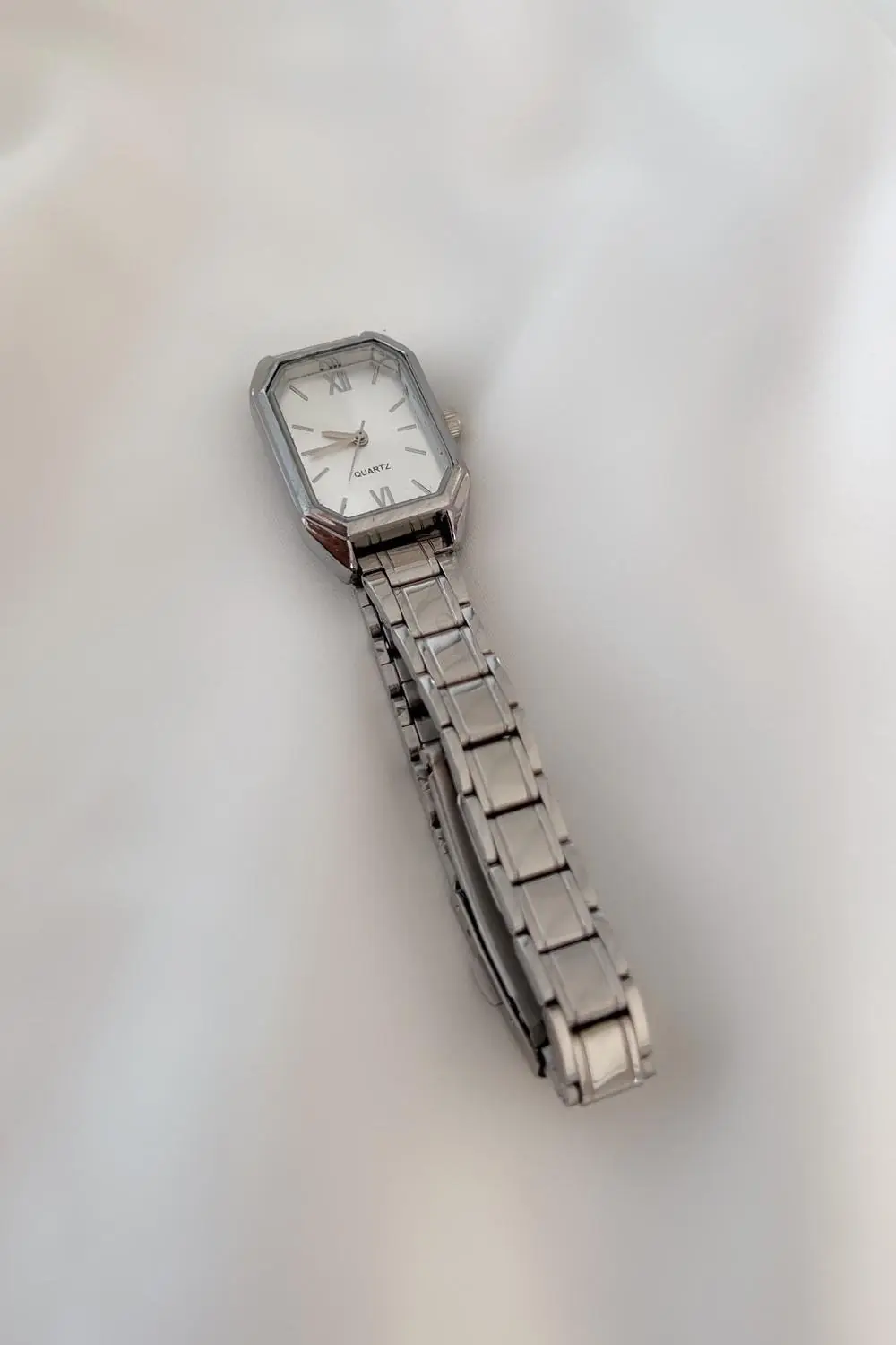 Angularis Çelik Kasa Saat