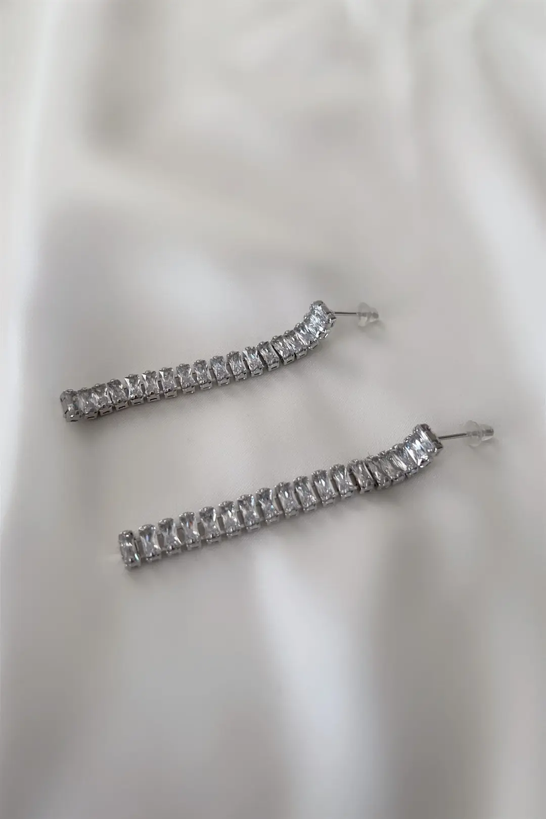 Baget Zirkon Özel Seri Küpe