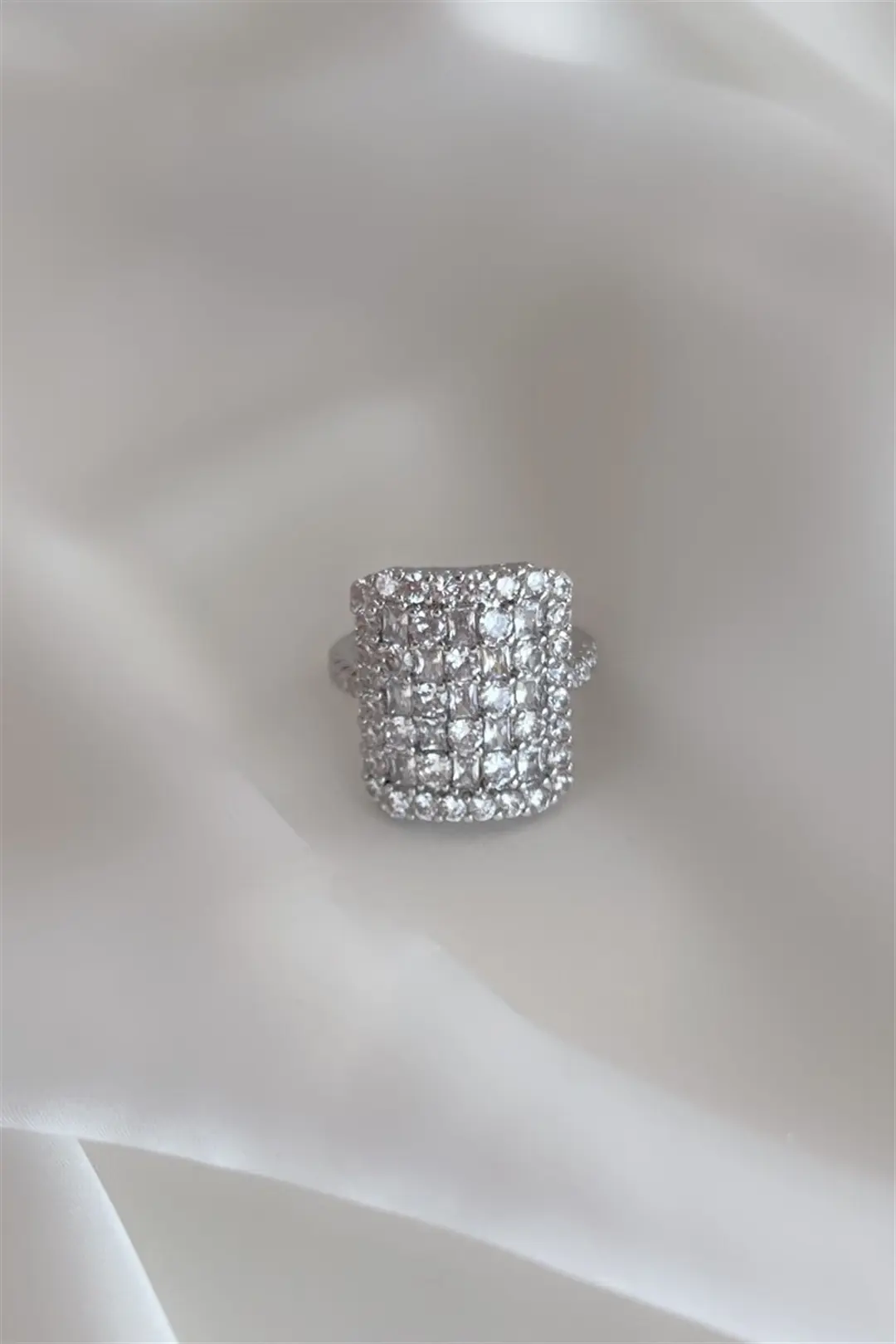 Attractive Özel Seri Yüzük