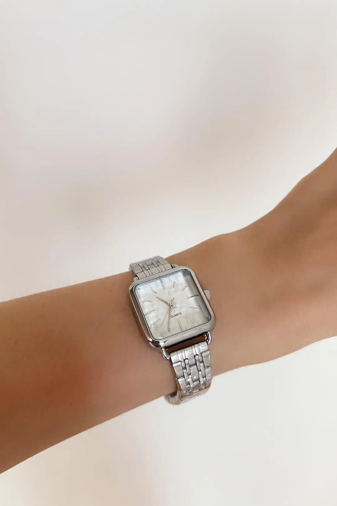 Berg Çelik Kasa Saat