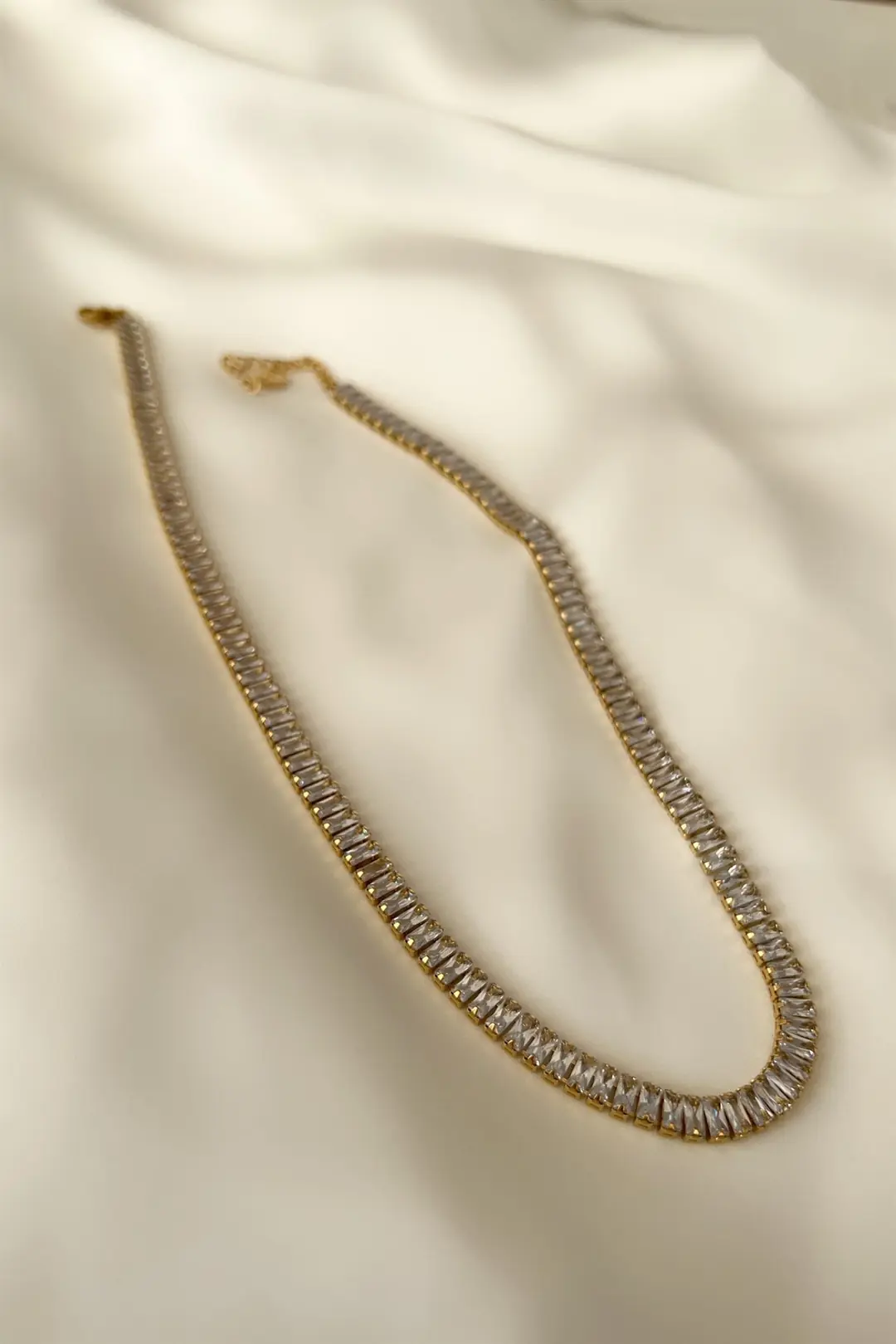 Baguette Zircon Çelik Kolye