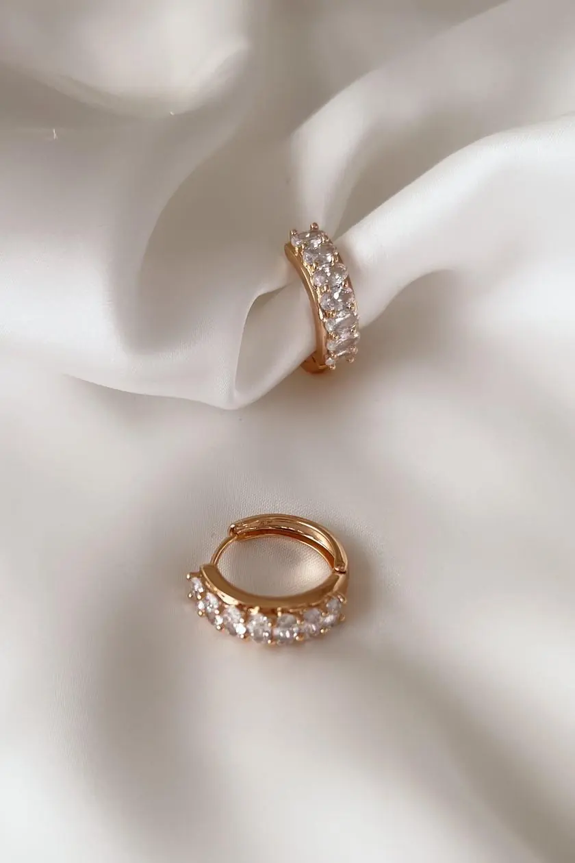 Attraente Özel Seri Küpe