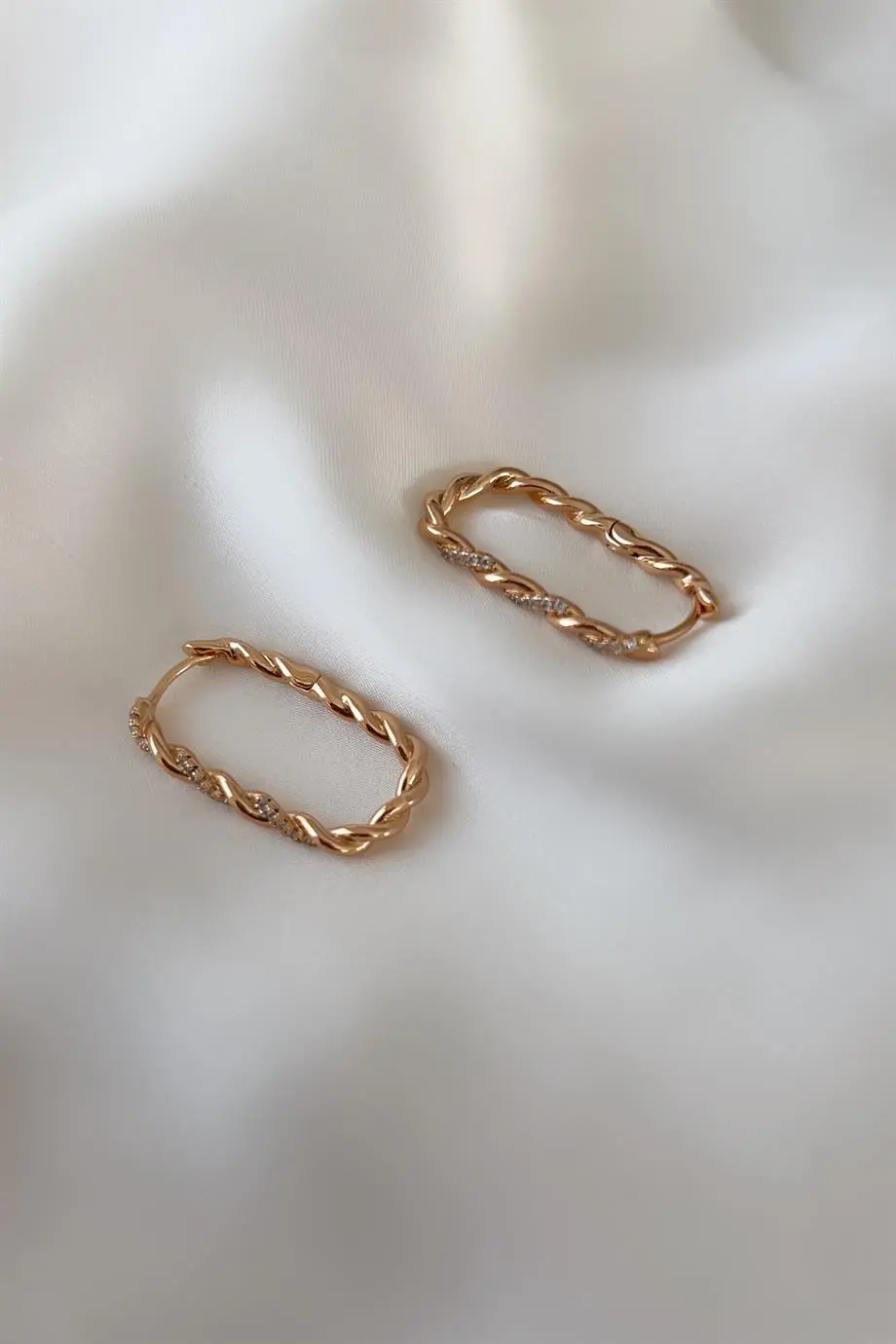 Auger Zircon Özel Seri Küpe