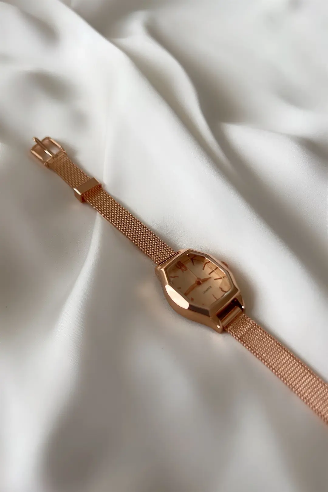 Angular Çelik Kasa Saat