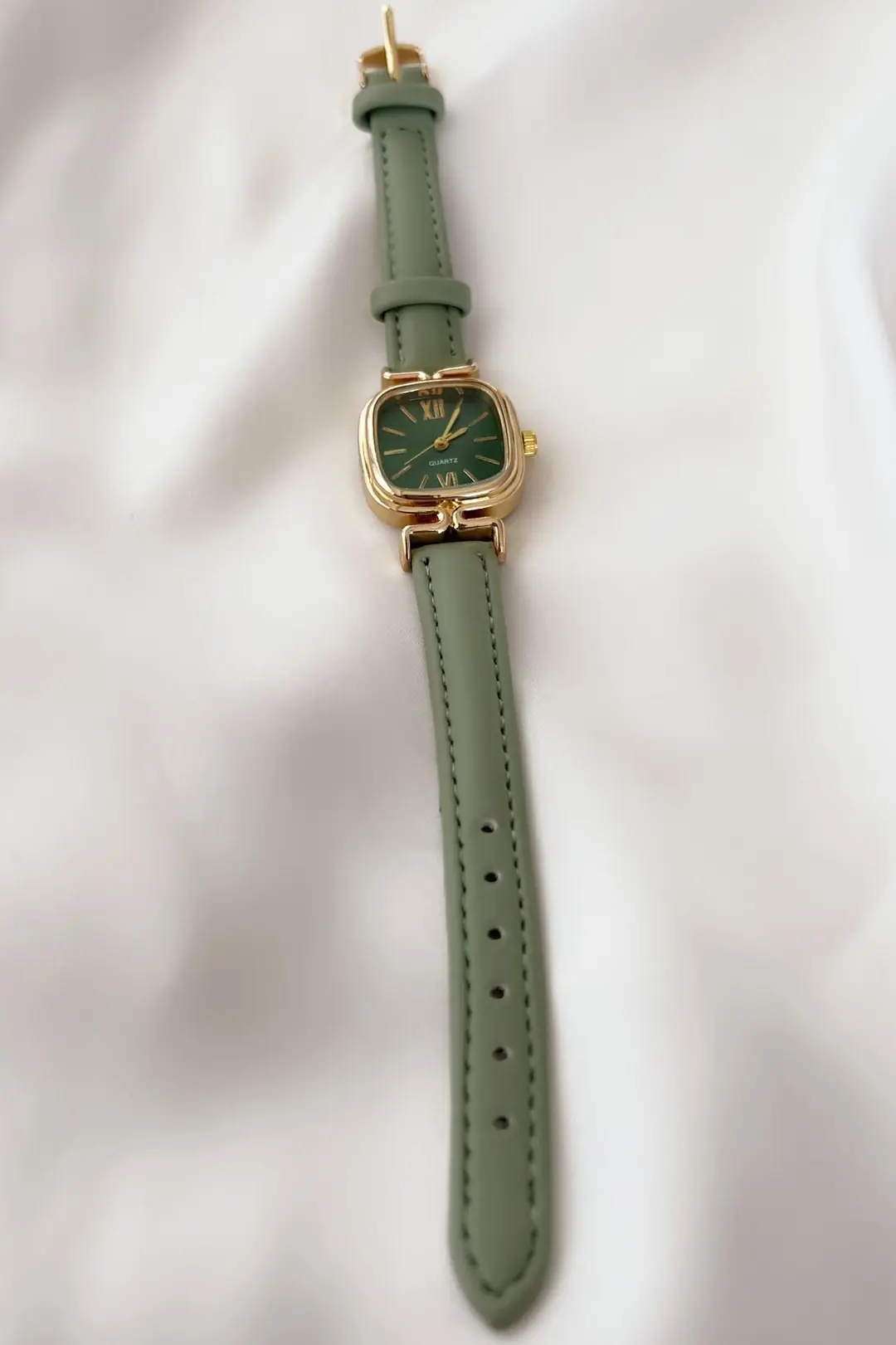 Berg Çelik Kasa Saat